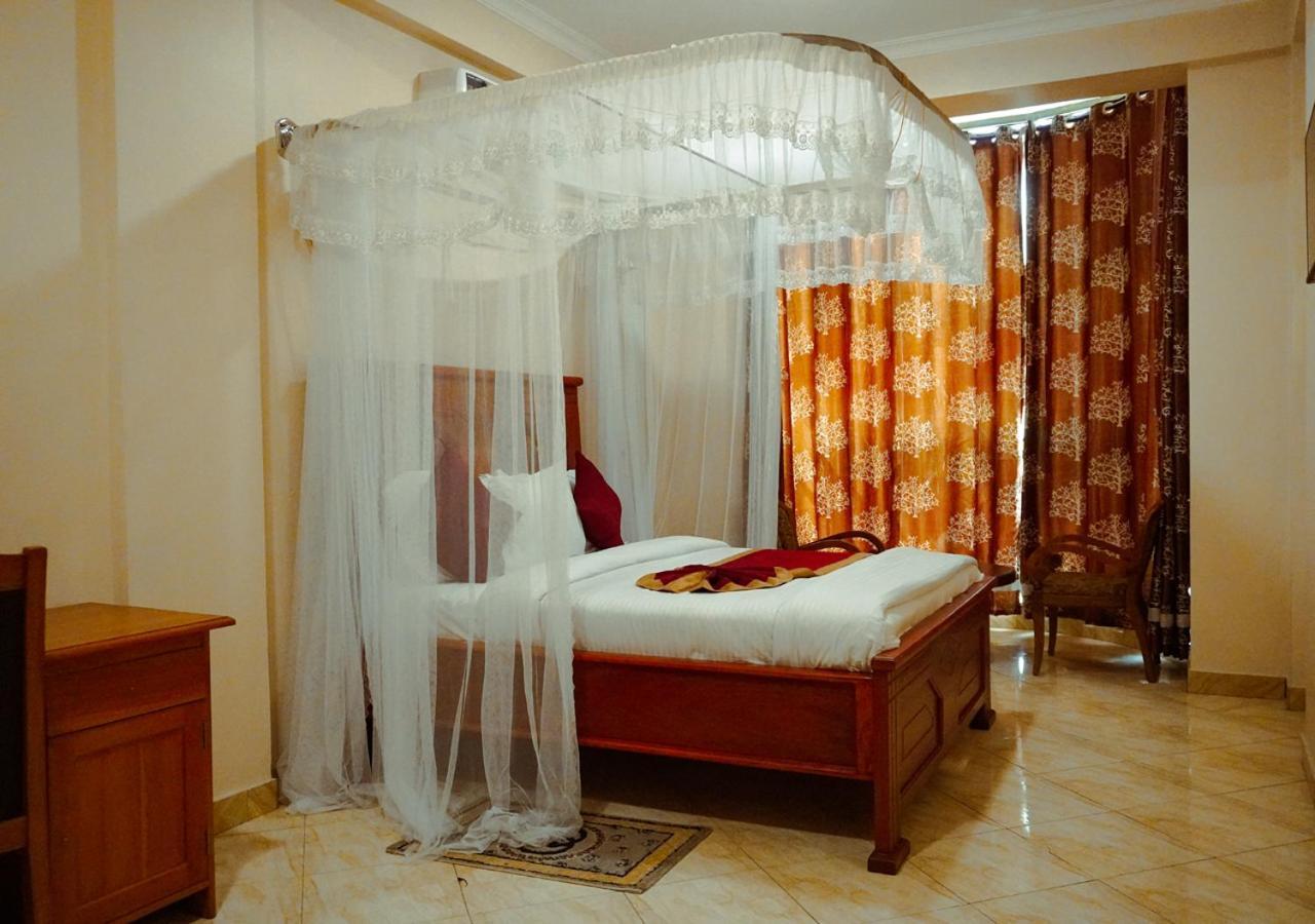 Senator Hotel Arusha Ngoại thất bức ảnh
