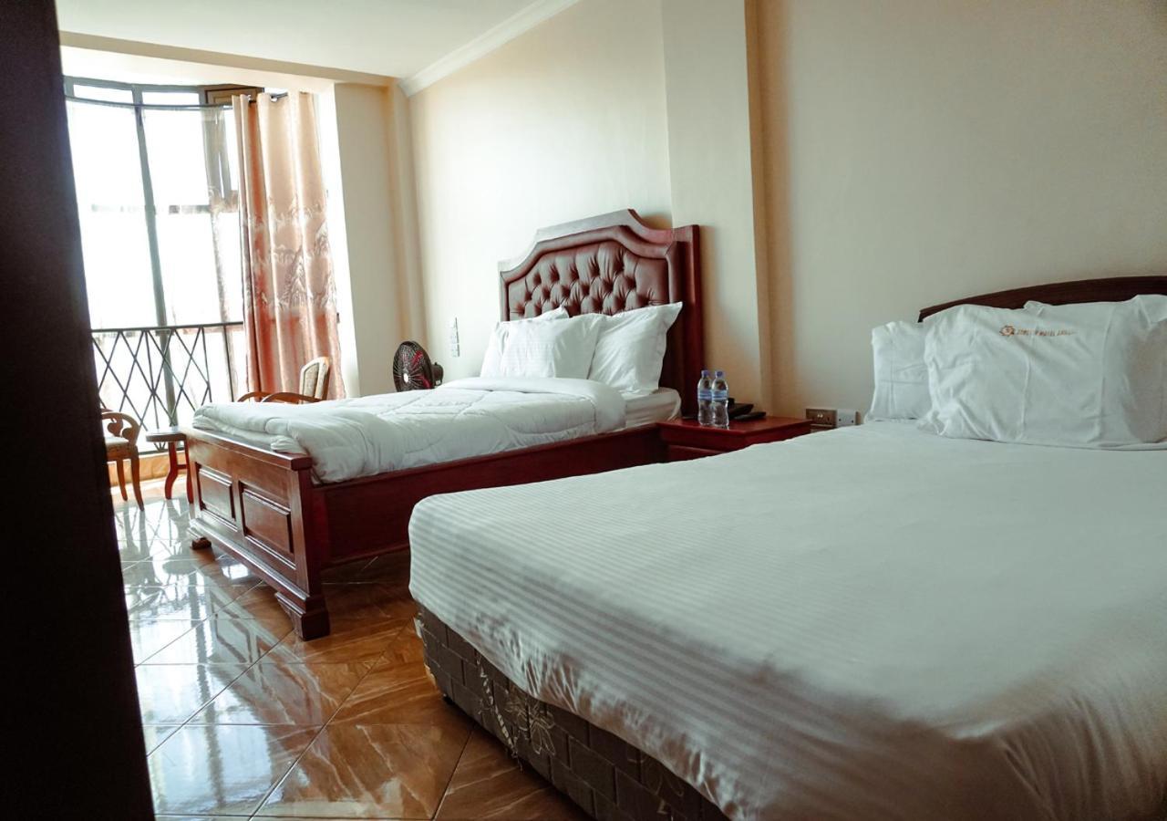 Senator Hotel Arusha Ngoại thất bức ảnh