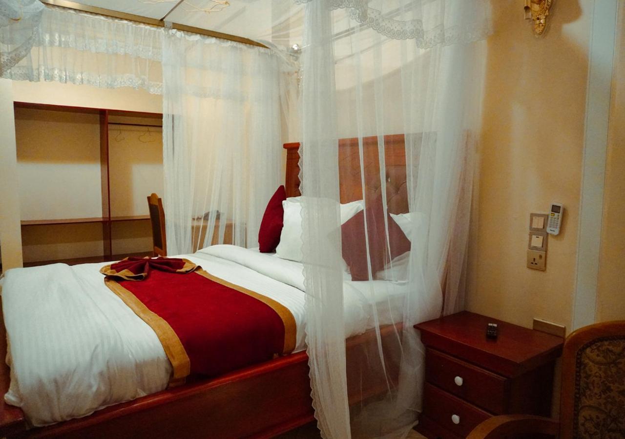 Senator Hotel Arusha Ngoại thất bức ảnh