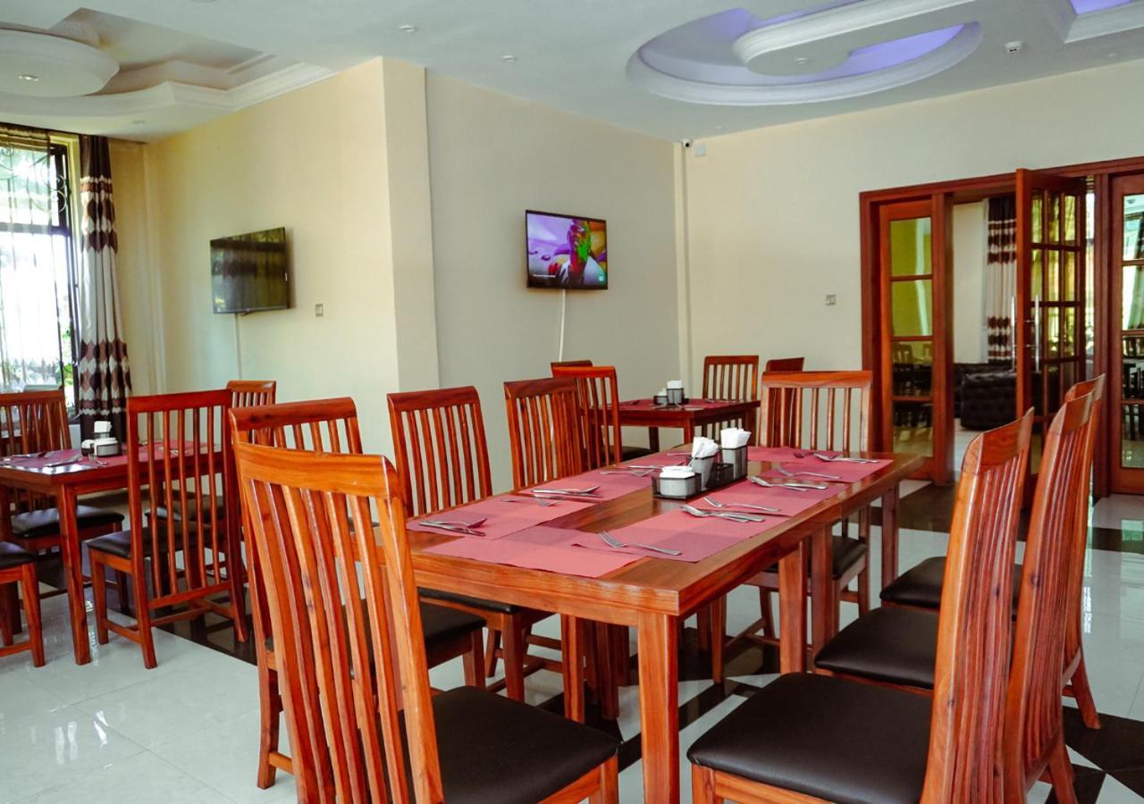 Senator Hotel Arusha Ngoại thất bức ảnh